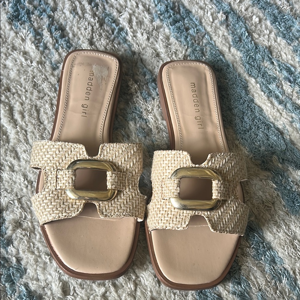 Madden Girl Tan Gold Sandals Slip-On Style